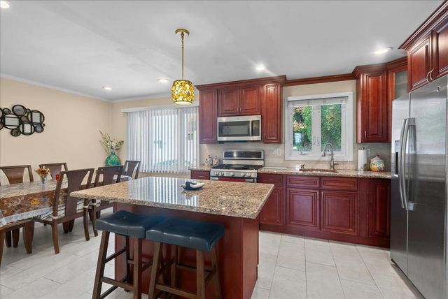 584 LIBERTY AVE, Jc, Heights, NJ 07307
