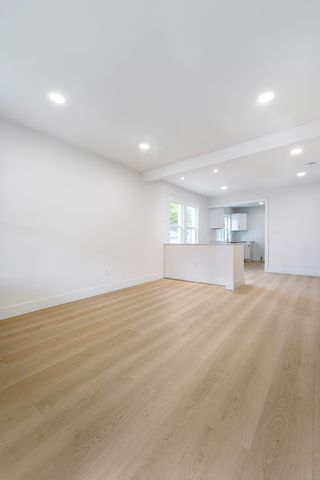 7043 Toepfer Road, Warren, MI 48091