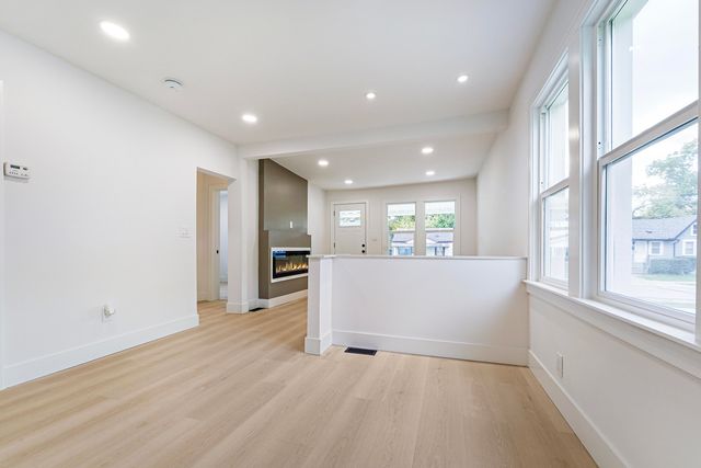 7043 Toepfer Road, Warren, MI 48091