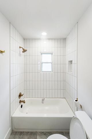 7043 Toepfer Road, Warren, MI 48091