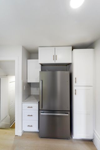 7043 Toepfer Road, Warren, MI 48091