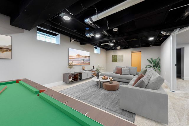 7043 Toepfer Road, Warren, MI 48091