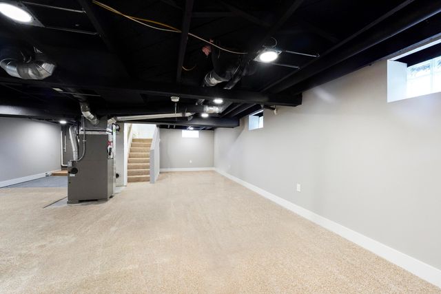 7043 Toepfer Road, Warren, MI 48091