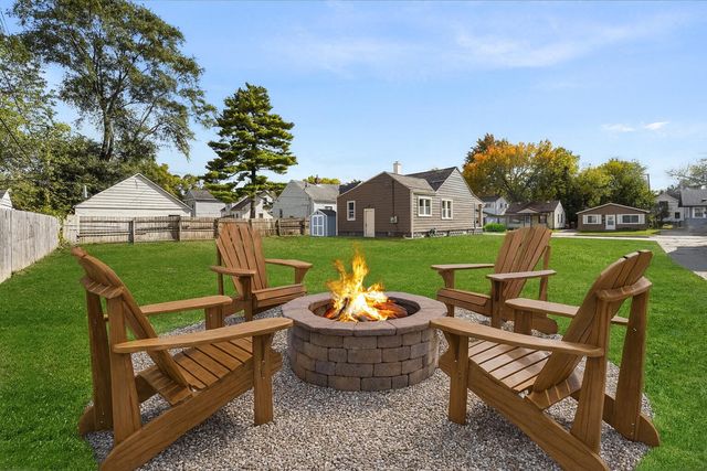 7043 Toepfer Road, Warren, MI 48091