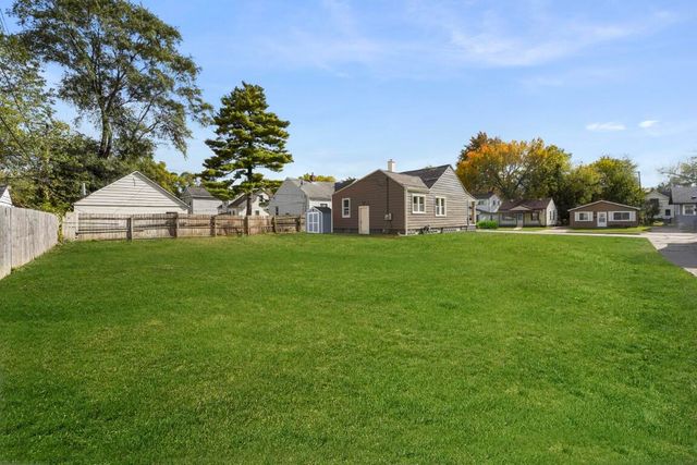 7043 Toepfer Road, Warren, MI 48091