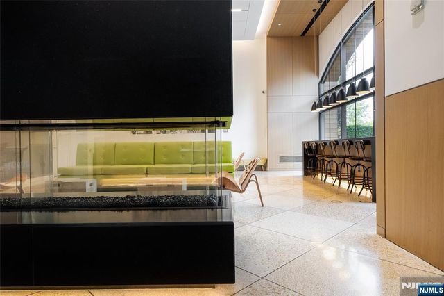 250 Gorge Road 6A, Cliffside Park, NJ 07010