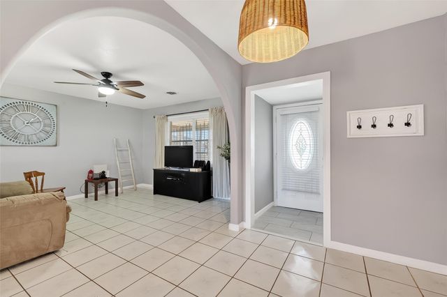 16415 1st Street, Channelview, TX 77530