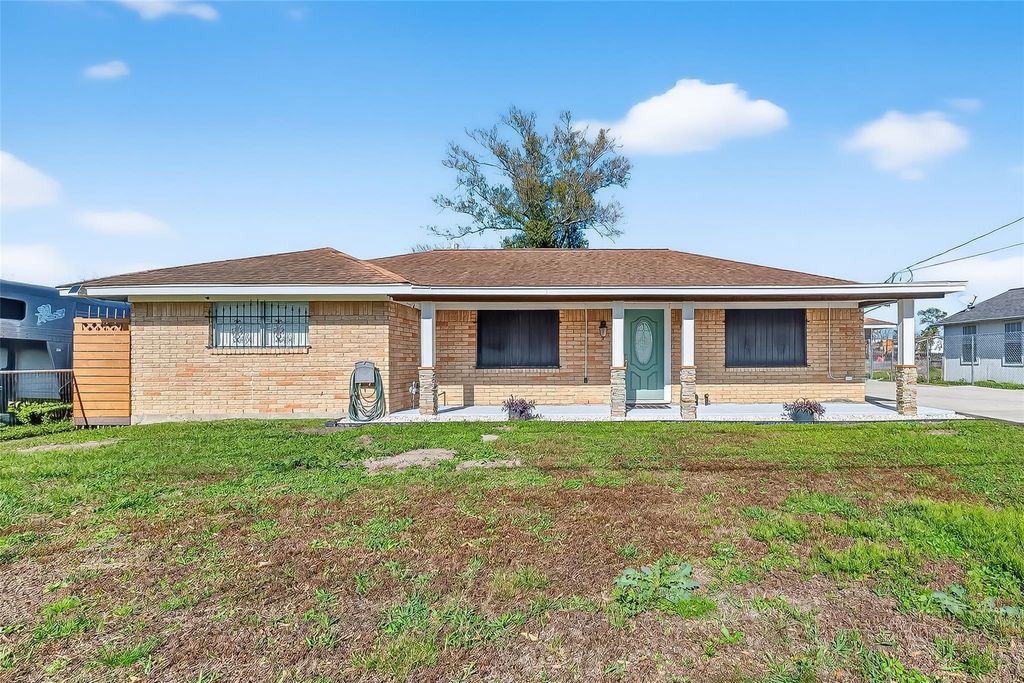 16415 1st Street, Channelview, TX 77530