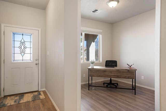 7010 Trapper Creek Road NE, Rio Rancho, NM 87144