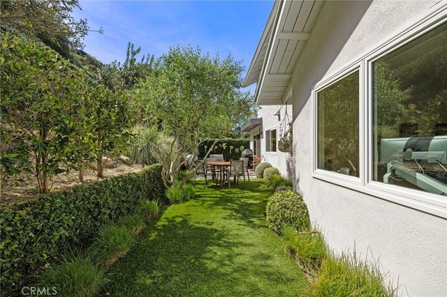 3121 Bern Drive, Laguna Beach, CA 92651
