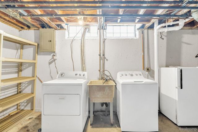 3101 Elstead Street, Auburn Hills, MI 48326