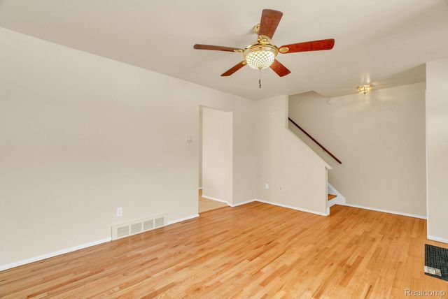 3101 Elstead Street, Auburn Hills, MI 48326