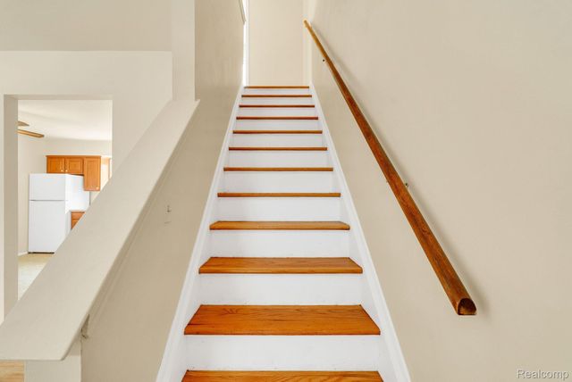 3101 Elstead Street, Auburn Hills, MI 48326