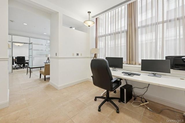 1 Scarsdale Road 613, Tuckahoe, NY 10707