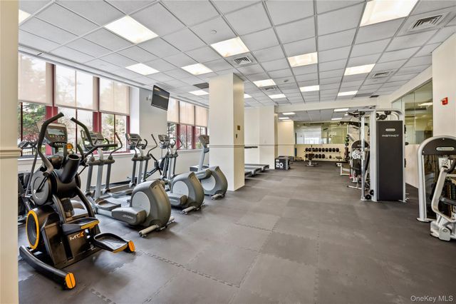 1 Scarsdale Road 613, Tuckahoe, NY 10707