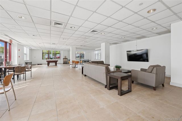 1 Scarsdale Road 613, Tuckahoe, NY 10707