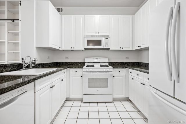 1 Scarsdale Road 613, Tuckahoe, NY 10707