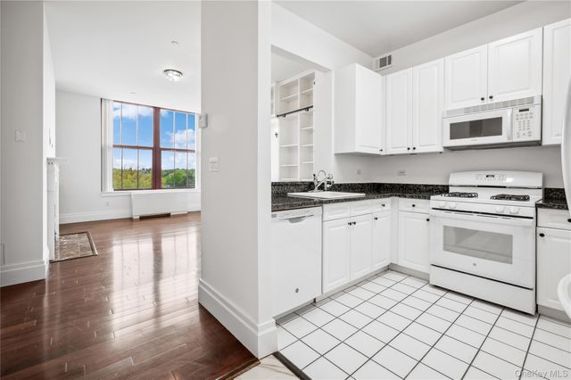 1 Scarsdale Road 613, Tuckahoe, NY 10707