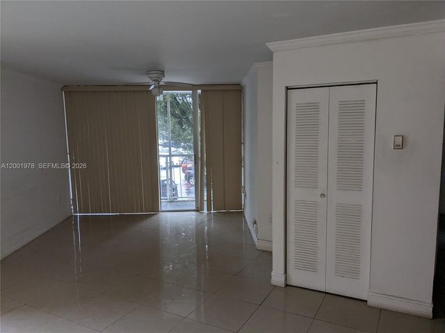 7125 NW 186th St B209, Hialeah, FL 33015