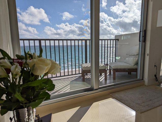 9273 Collins Ave 1004, Surfside, FL 33154