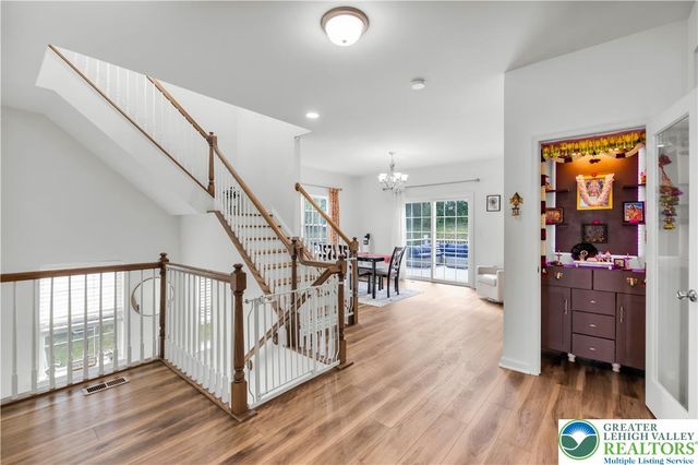 5044 Bellflower Drive, North Whitehall Twp, PA 18078