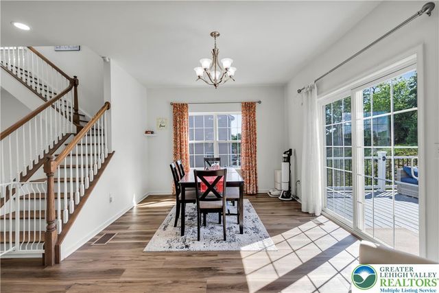 5044 Bellflower Drive, North Whitehall Twp, PA 18078