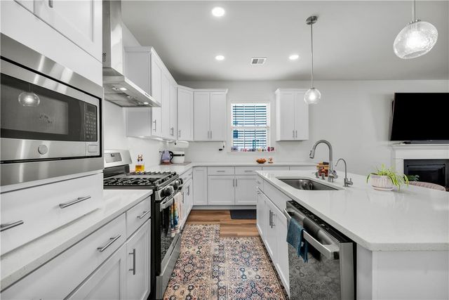 5044 Bellflower Drive, North Whitehall Twp, PA 18078