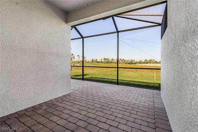 19617 Hinkley DR, Estero, FL 33928