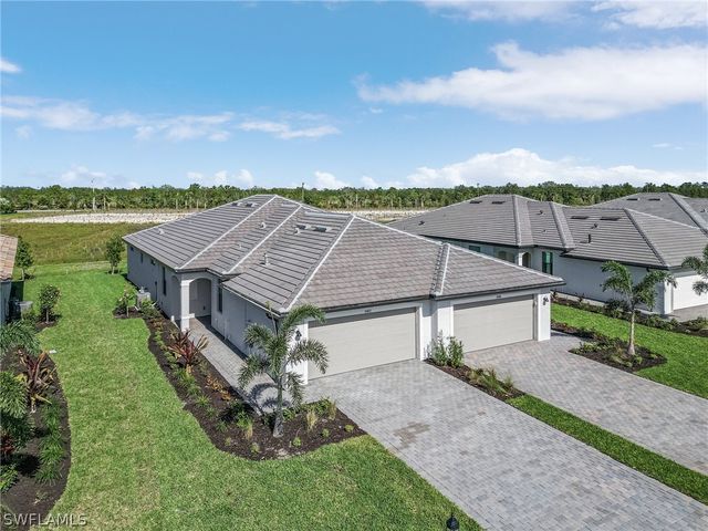 19617 Hinkley DR, Estero, FL 33928