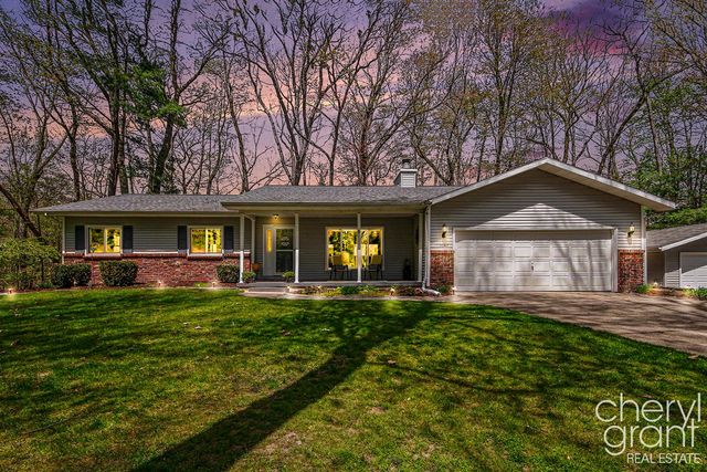 3047 Rogue Hollow Court, Belmont, MI 49306