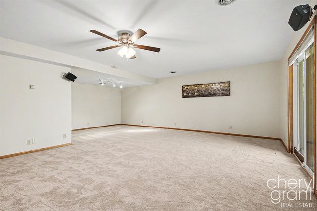 3047 Rogue Hollow Court, Belmont, MI 49306