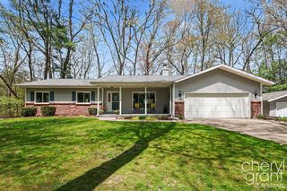 3047 Rogue Hollow Court, Belmont, MI 49306