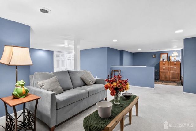 246 Highland Drive, Milltown, NJ 08850