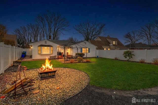 246 Highland Drive, Milltown, NJ 08850