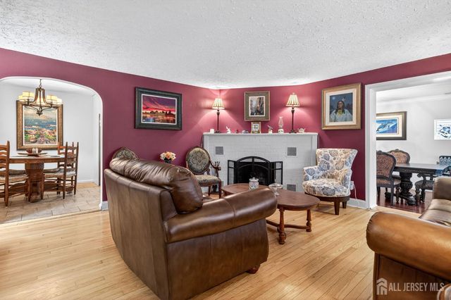 246 Highland Drive, Milltown, NJ 08850