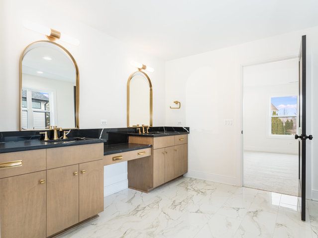 12843 Collina Lane, Lemont, IL 60439