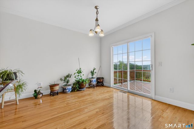 18 Tobins Court 18, Danbury, CT 06810