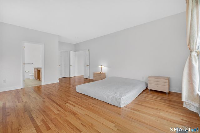 18 Tobins Court 18, Danbury, CT 06810