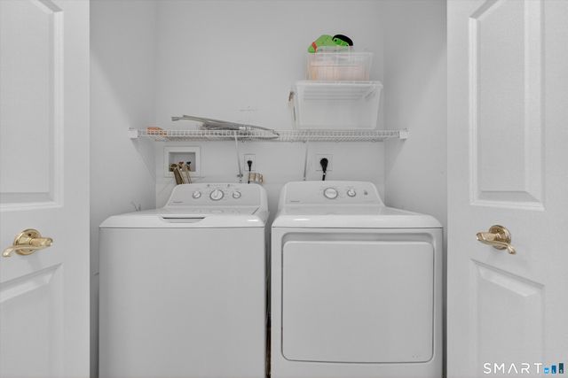 18 Tobins Court 18, Danbury, CT 06810