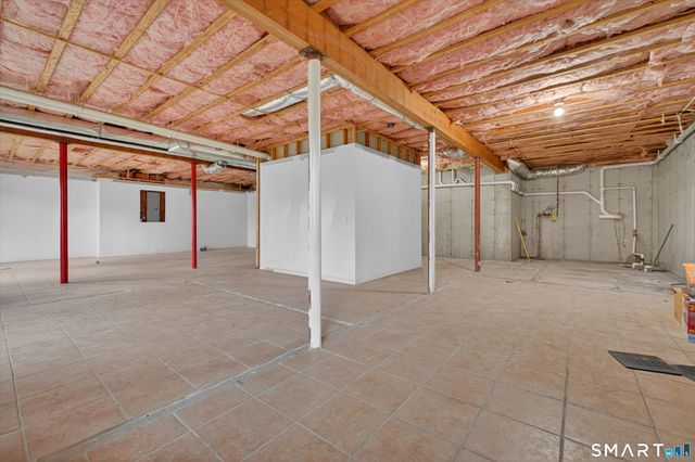 18 Tobins Court 18, Danbury, CT 06810