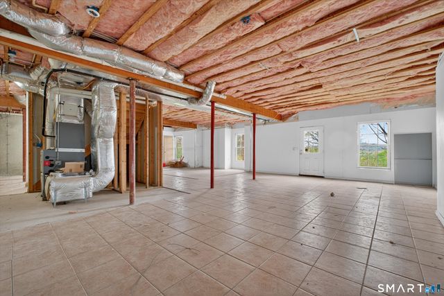 18 Tobins Court 18, Danbury, CT 06810