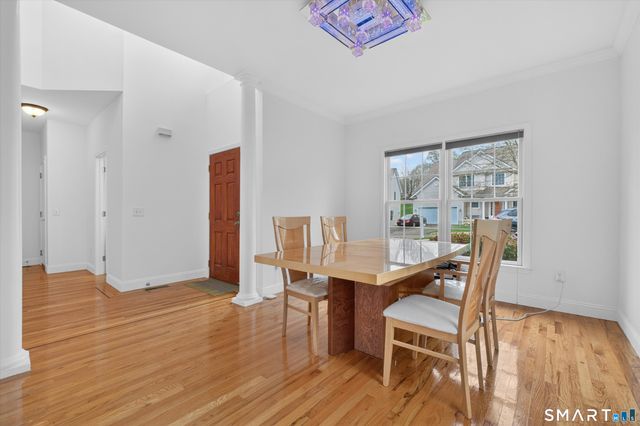 18 Tobins Court 18, Danbury, CT 06810