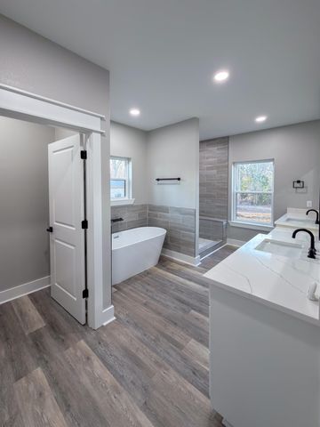 26B Cedar Hill Rd, Longview, TX 75605