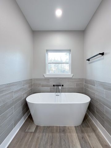 26B Cedar Hill Rd, Longview, TX 75605