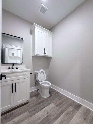 26B Cedar Hill Rd, Longview, TX 75605