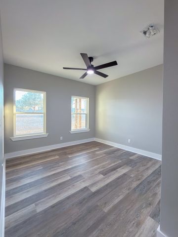 26B Cedar Hill Rd, Longview, TX 75605