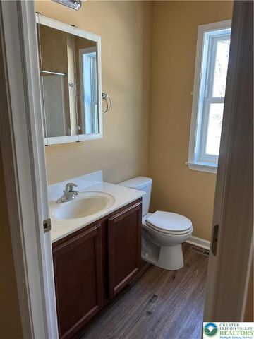 10 Railroad Avenue, East Bangor Boro, PA 18013