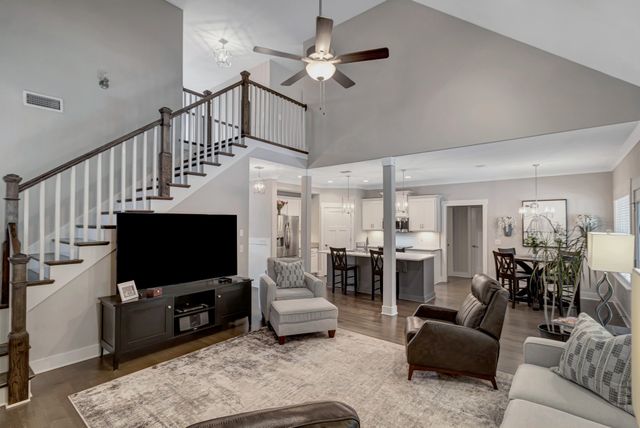 347 Beulah Rose Dr, Murfreesboro, TN 37128