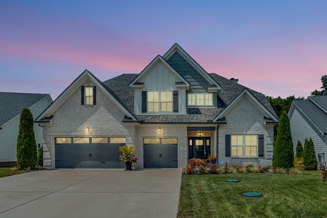 347 Beulah Rose Dr, Murfreesboro, TN 37128