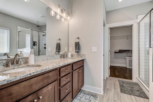347 Beulah Rose Dr, Murfreesboro, TN 37128